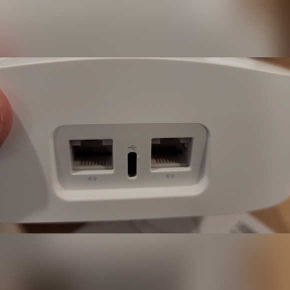 eero Pro 6 Tri-Band WiFi 6 Mesh Router - Picture 3 of 4